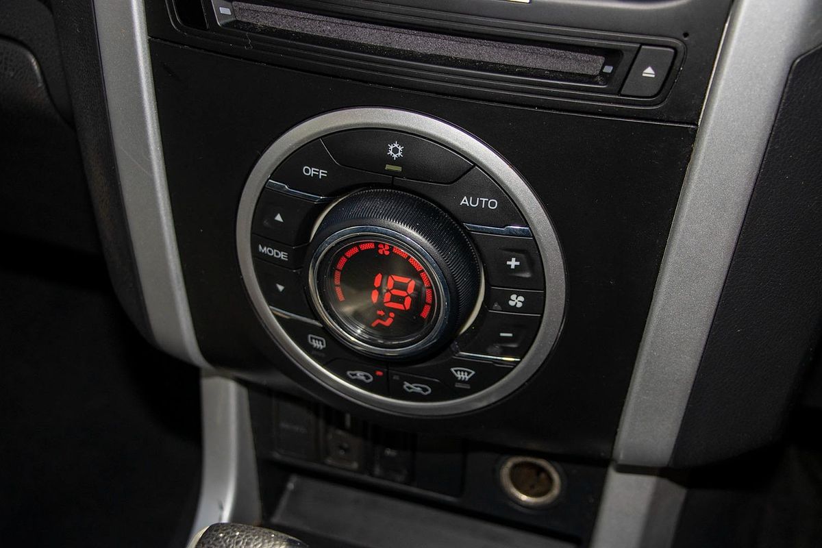 2018 Isuzu MU-X LS-T