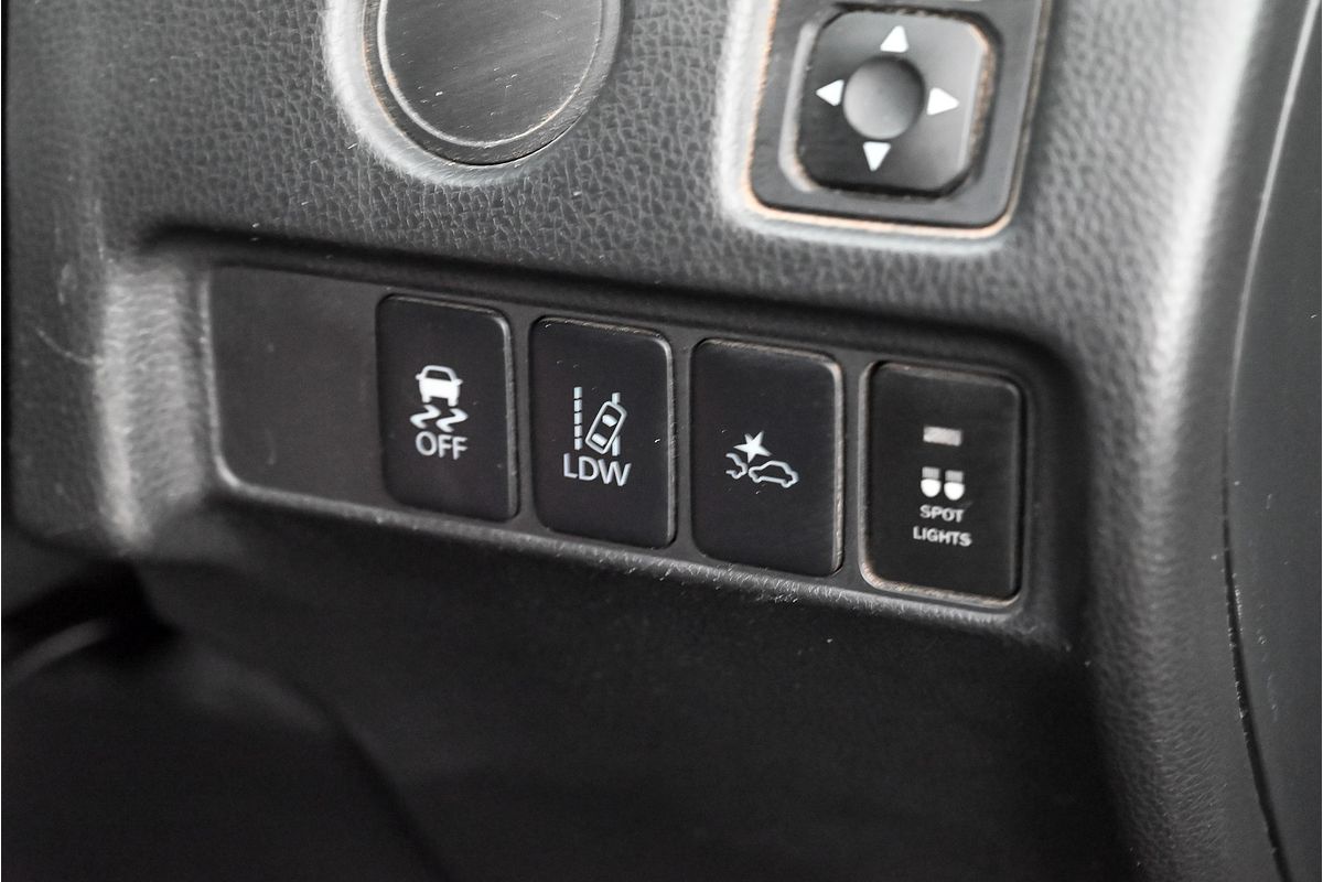 2019 Mitsubishi Triton GLX+ MR 4X4