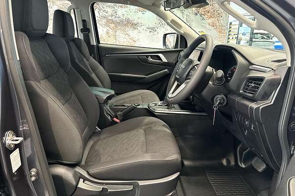 2025 Isuzu D-MAX LS-M 4X4