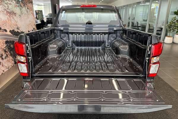 2025 Isuzu D-MAX LS-M 4X4