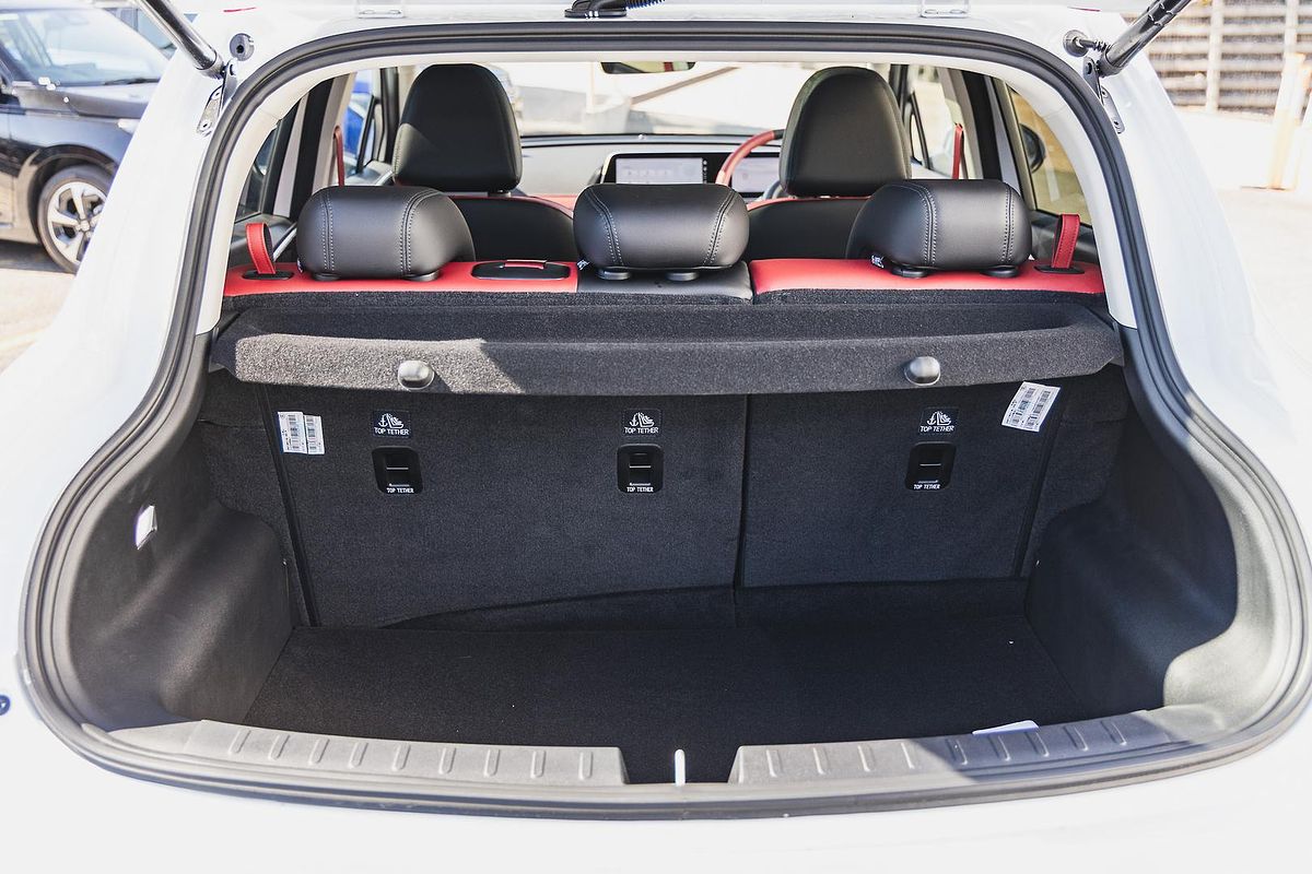 2025 GWM Ora GT ES11