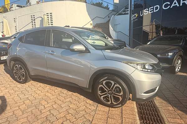 2017 Honda HR-V VTi-L