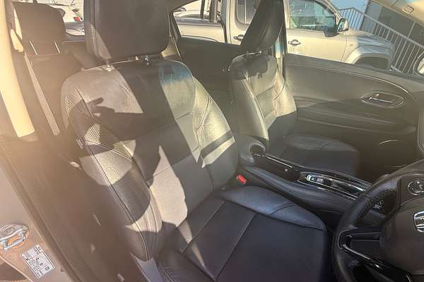 2017 Honda HR-V VTi-L