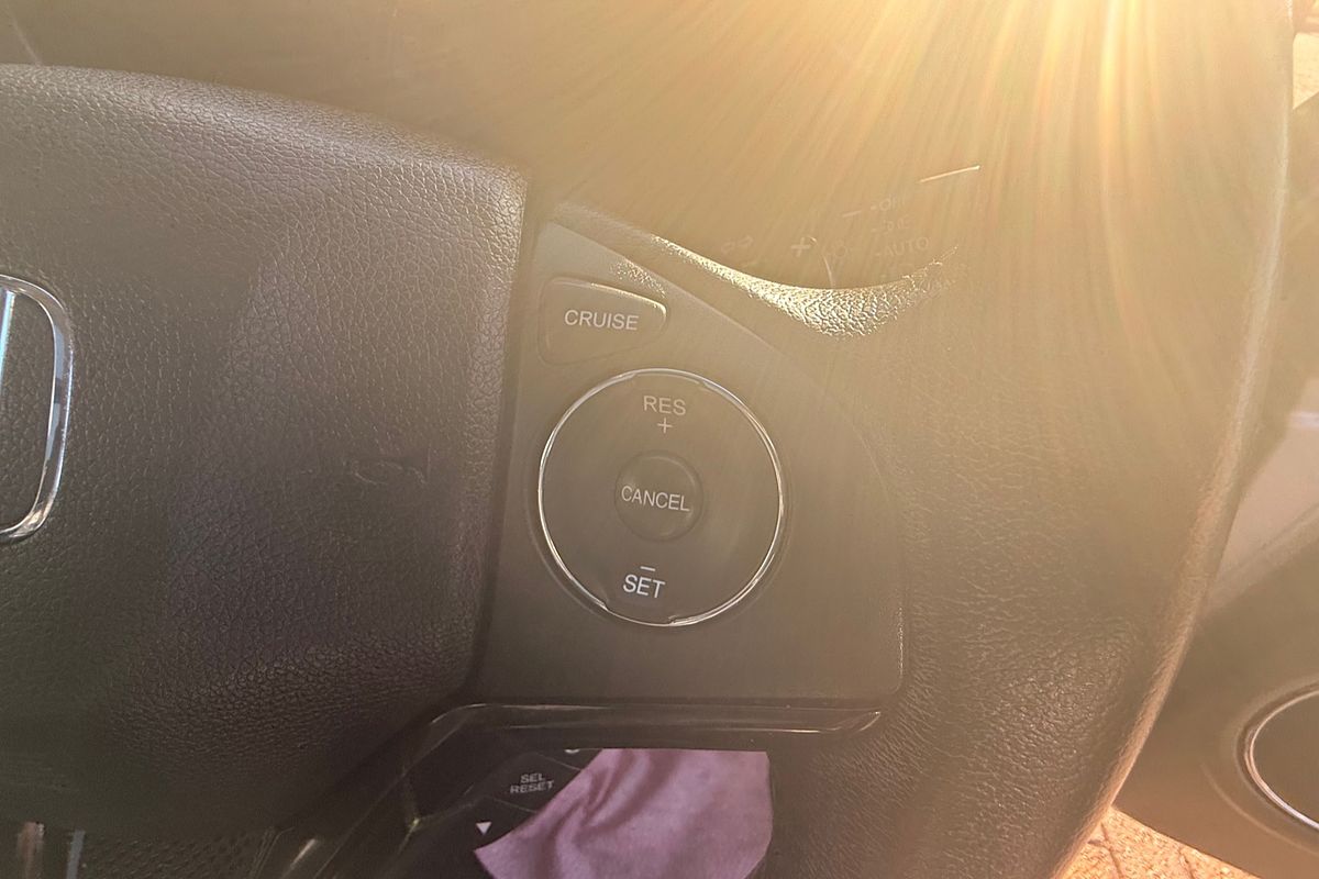 2017 Honda HR-V VTi-L