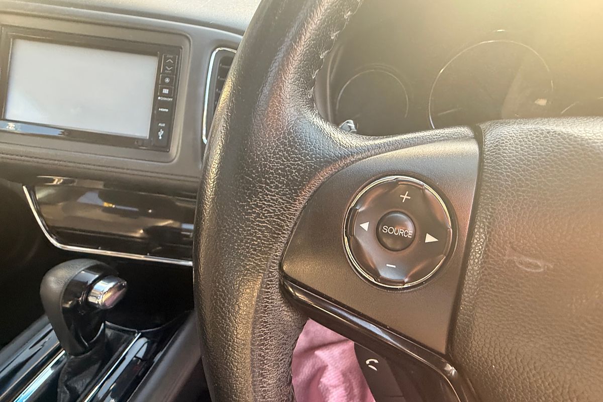 2017 Honda HR-V VTi-L