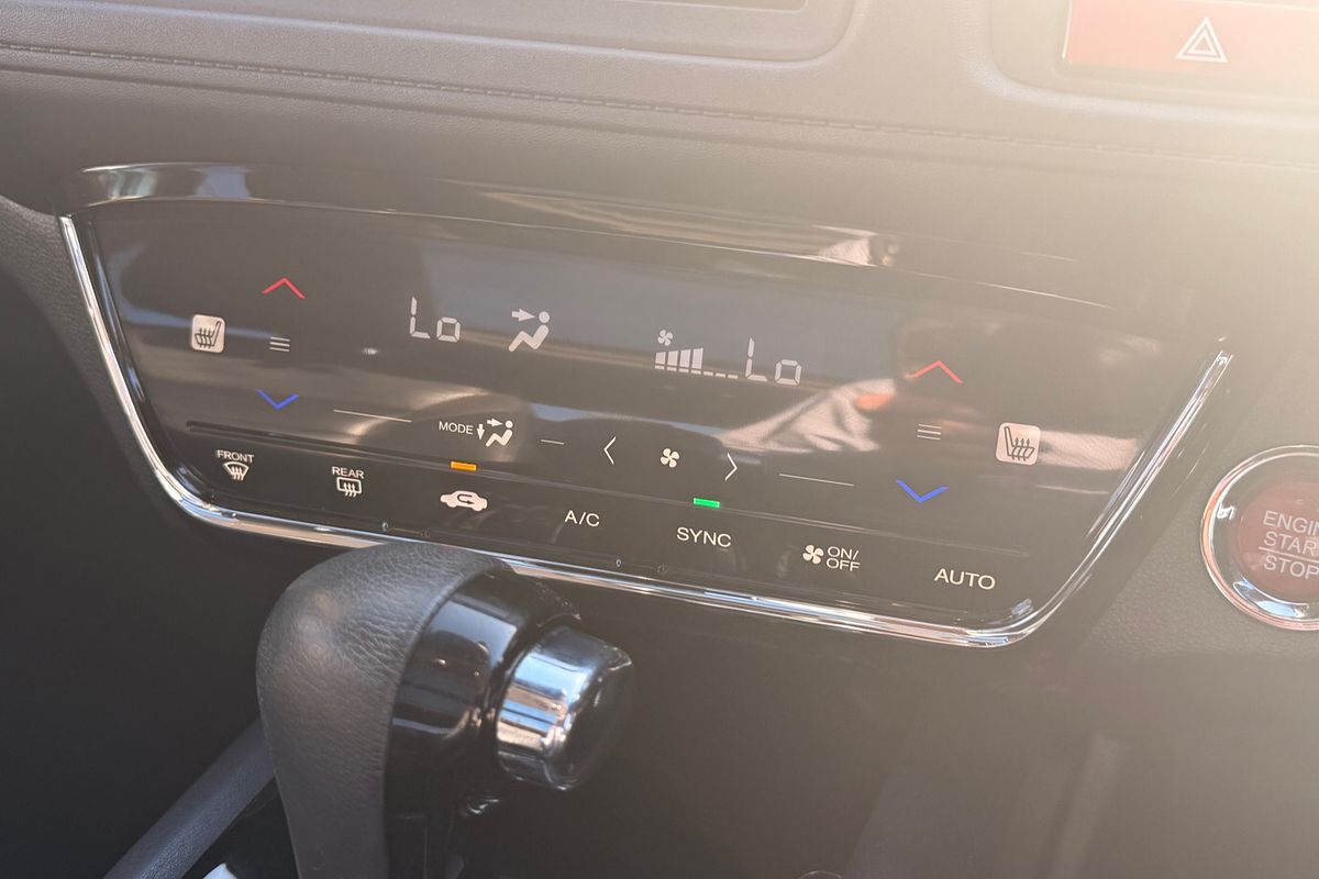 2017 Honda HR-V VTi-L
