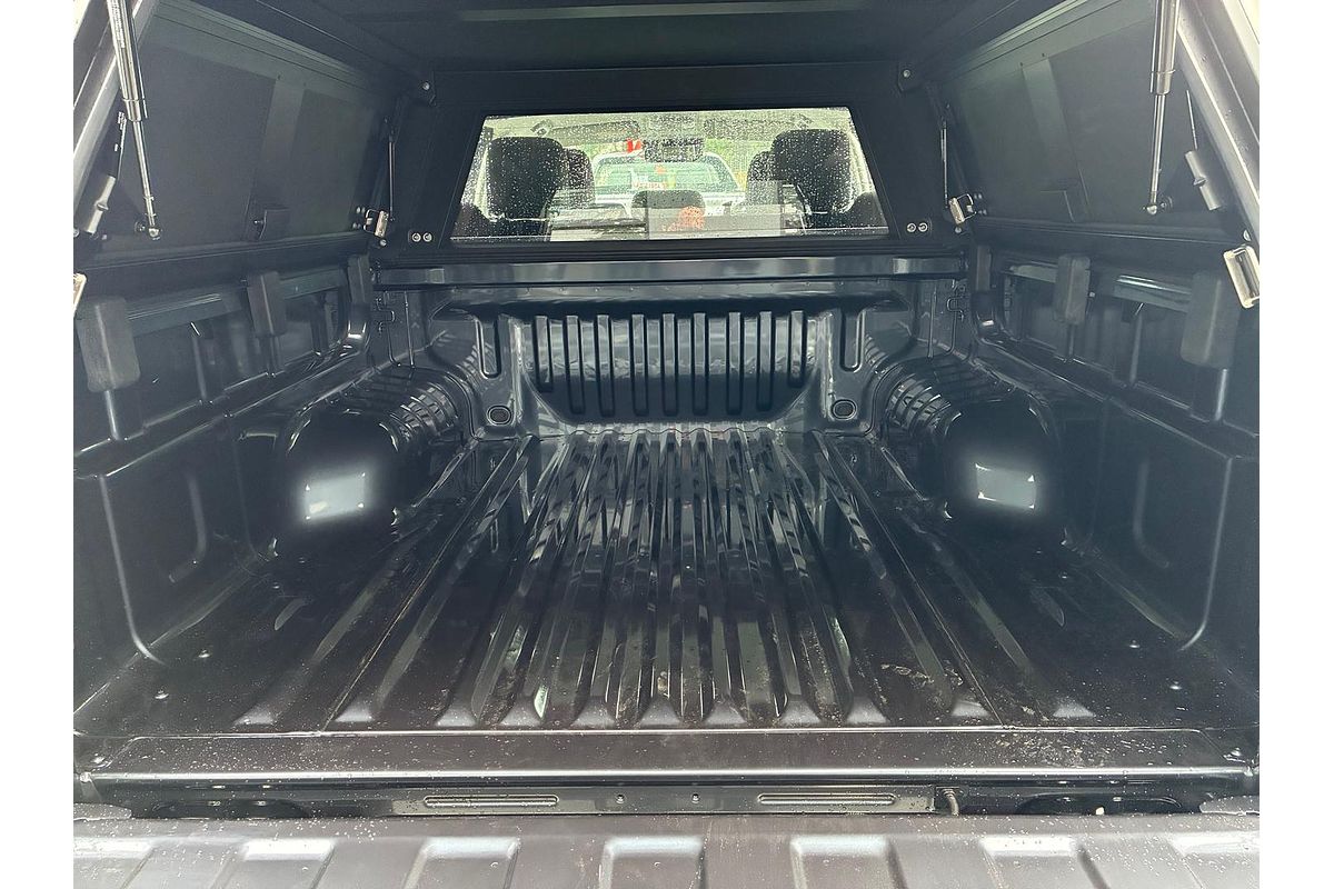 2025 Isuzu D-MAX LS-M 4X4