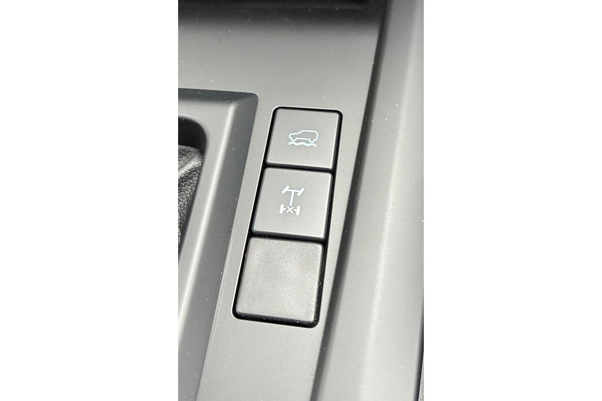 2025 Isuzu D-MAX LS-M 4X4