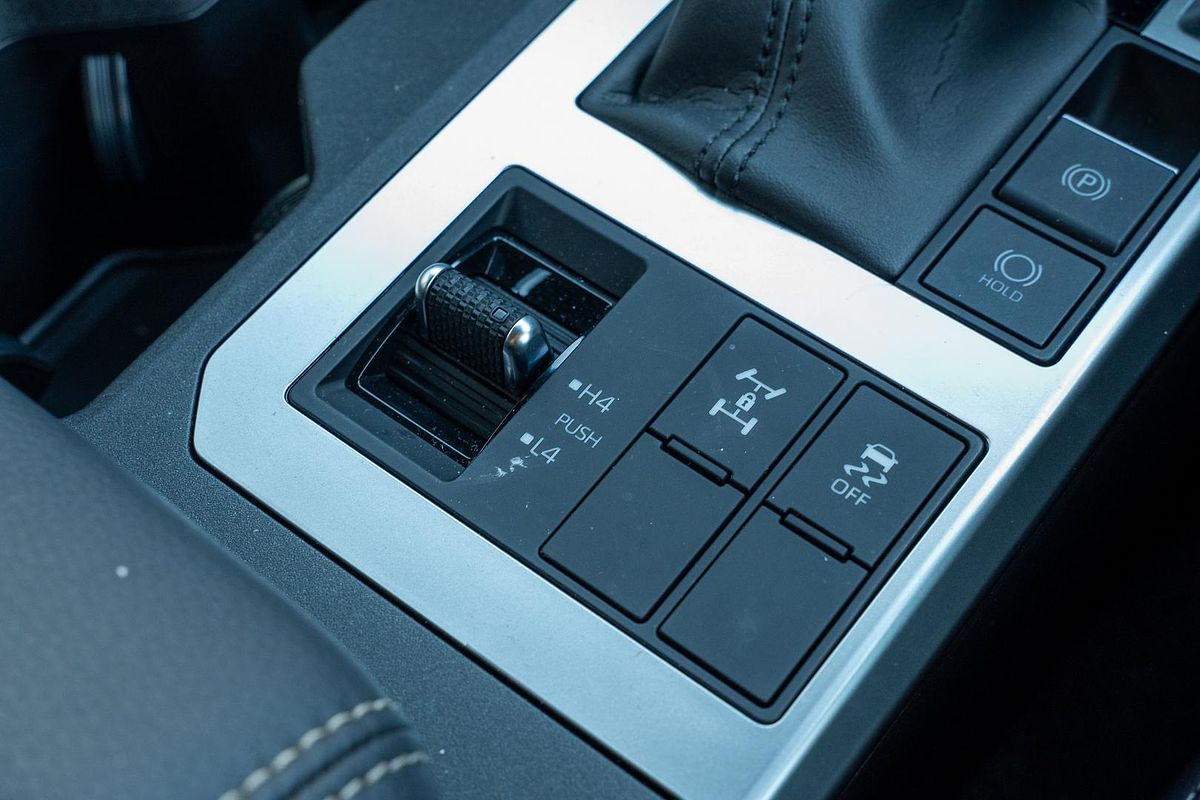 2024 Toyota Landcruiser Prado Kakadu GDJ251R