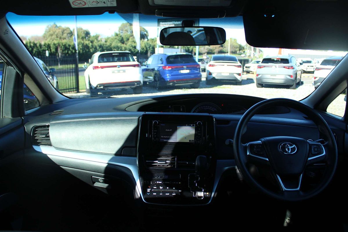2018 Toyota Tarago GLi ACR50R