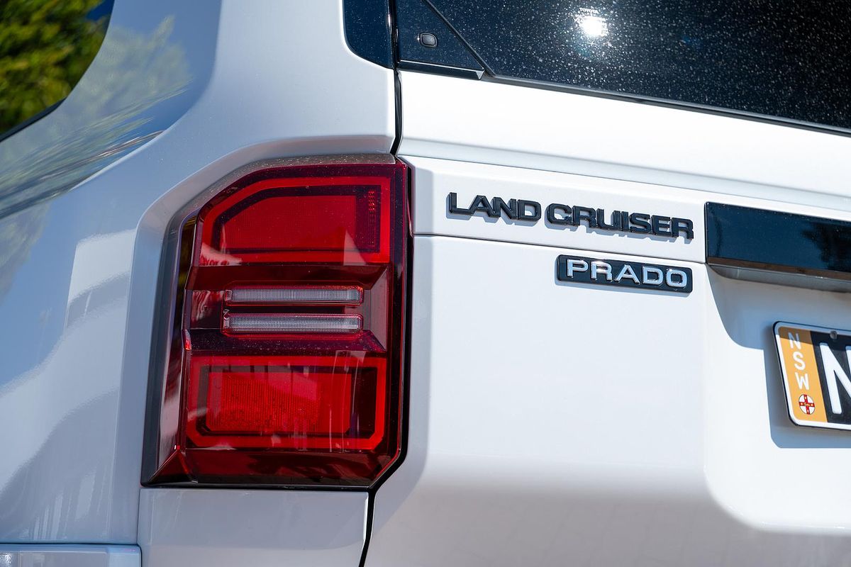 2024 Toyota Landcruiser Prado Kakadu GDJ251R