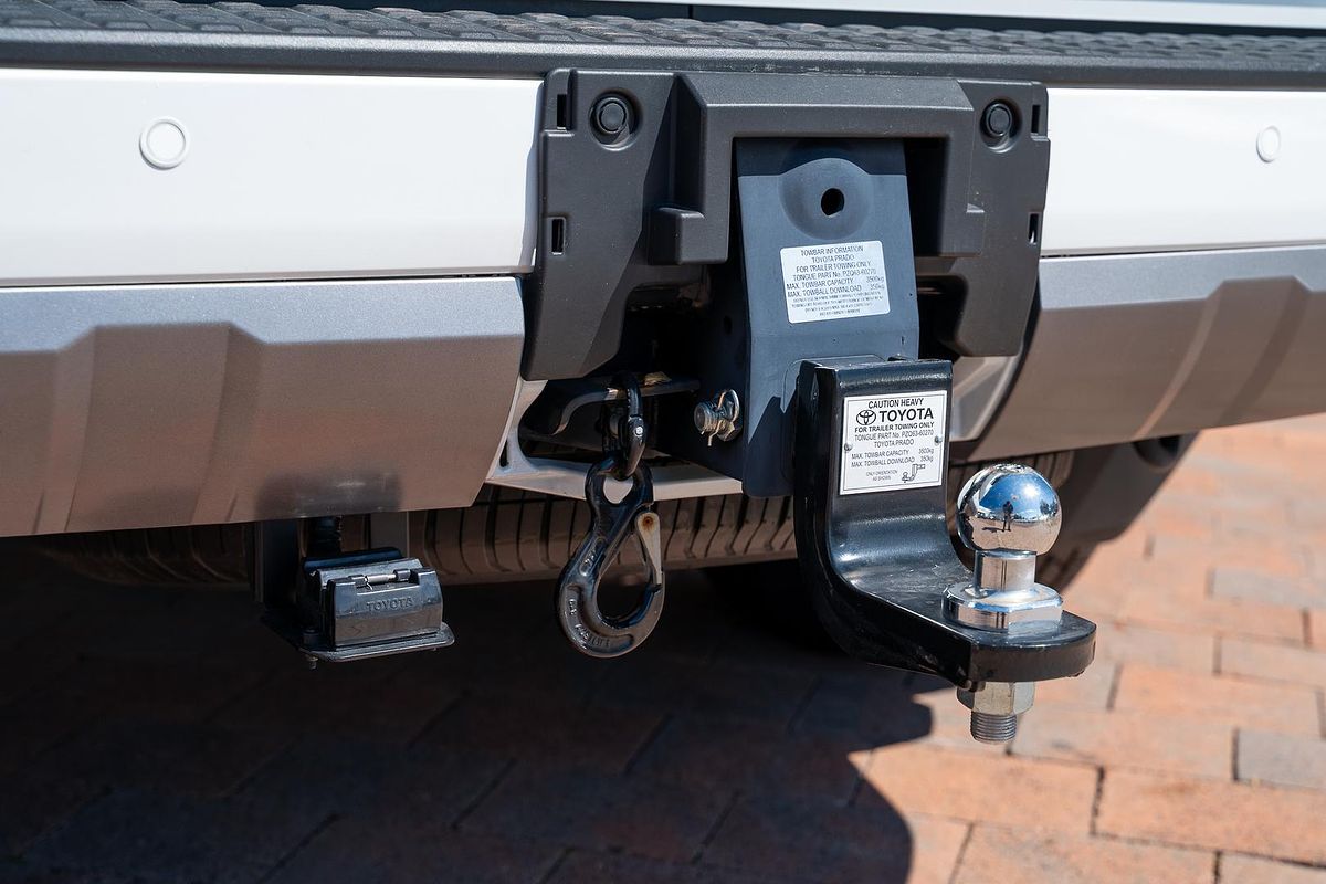 2024 Toyota Landcruiser Prado Kakadu GDJ251R