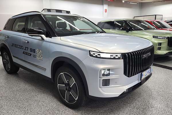 2025 Jaecoo J7 SHS Summit