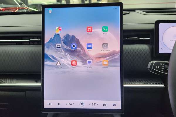 2025 Jaecoo J7 SHS Summit