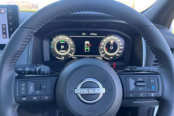 2025 Nissan QASHQAI N-DESIGN e-POWER J12