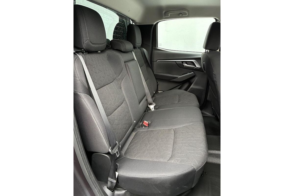 2025 Isuzu D-MAX LS-M 4X4