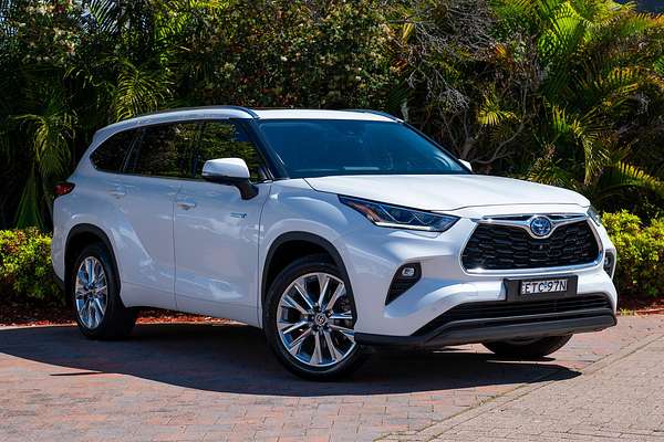 2022 Toyota Kluger Grande AXUH78R