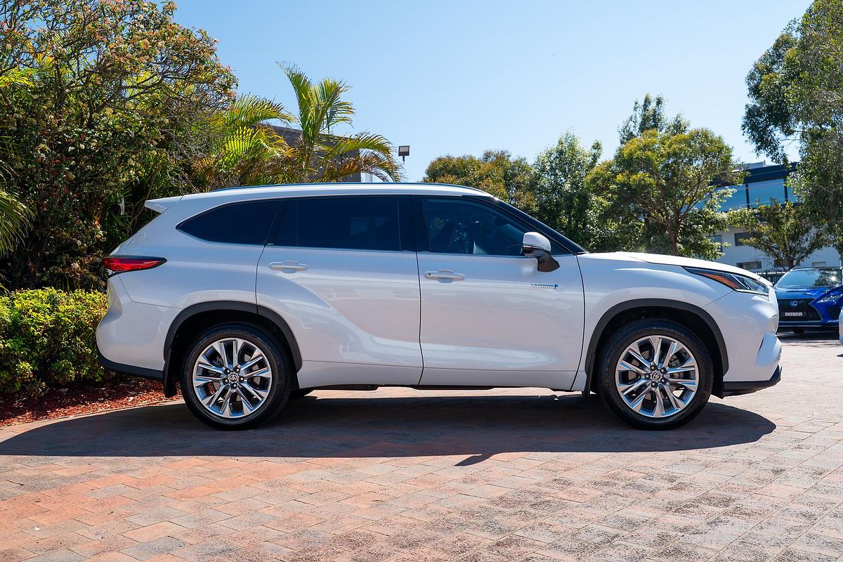 2022 Toyota Kluger Grande AXUH78R