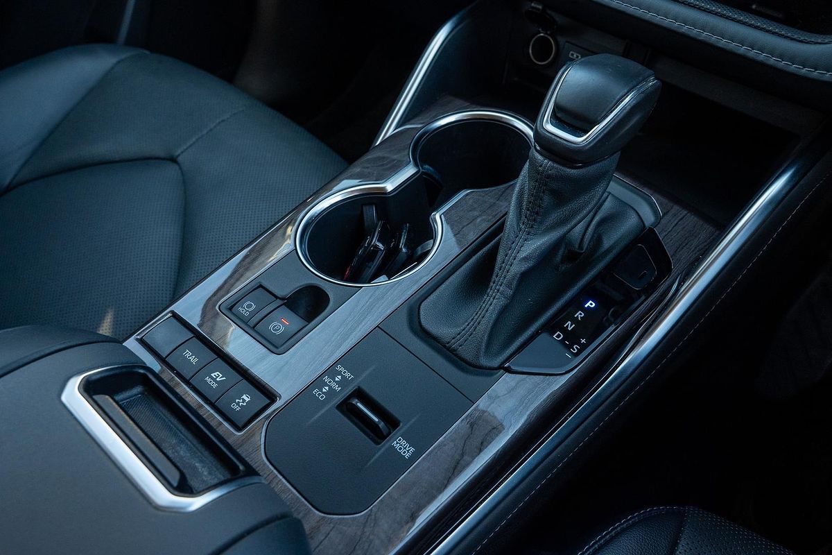 2022 Toyota Kluger Grande AXUH78R