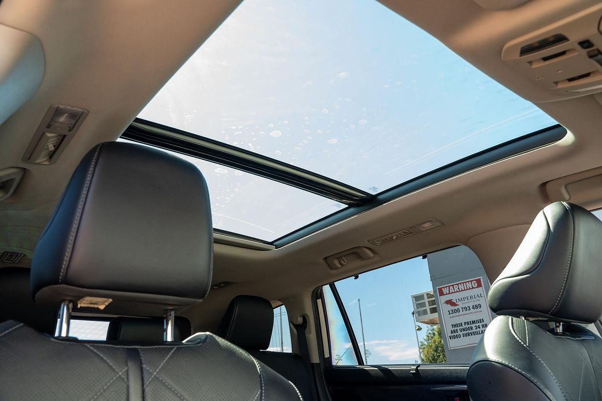 2022 Toyota Kluger Grande AXUH78R