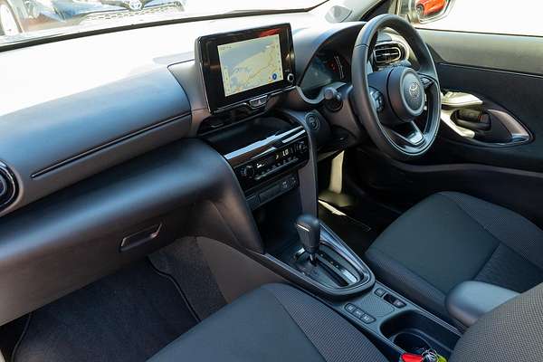 2024 Toyota Yaris Cross GXL MXPJ10R