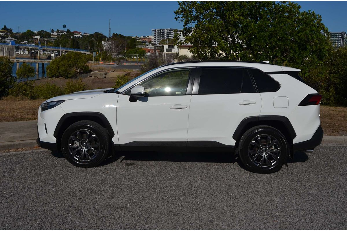 2022 Toyota RAV4 GXL AXAH52R