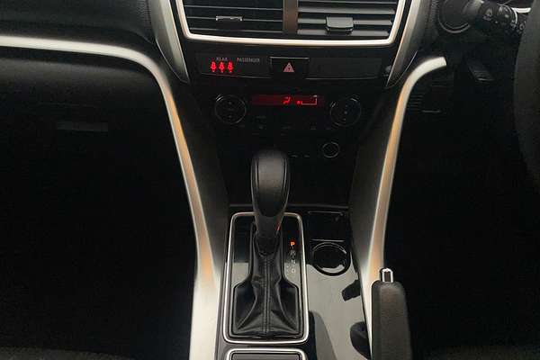2020 Mitsubishi Eclipse Cross ES YA
