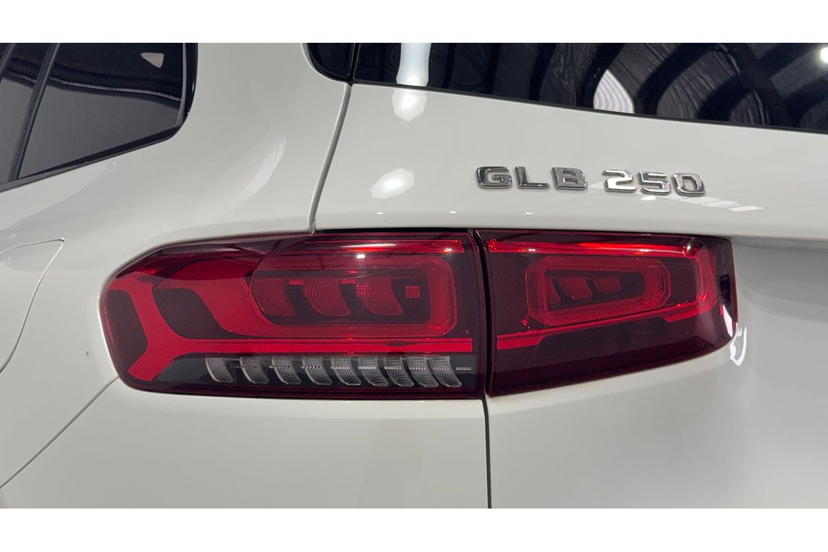 2020 Mercedes-Benz GLB-Class GLB250 X247
