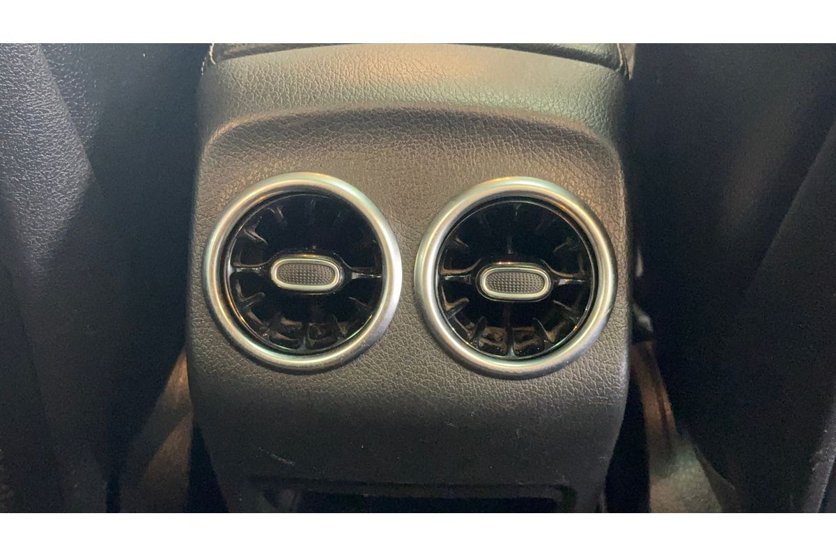 2020 Mercedes-Benz GLB-Class GLB250 X247