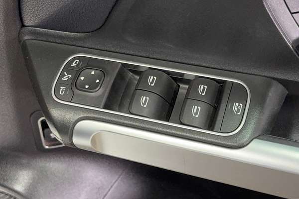 2020 Mercedes-Benz GLB-Class GLB250 X247