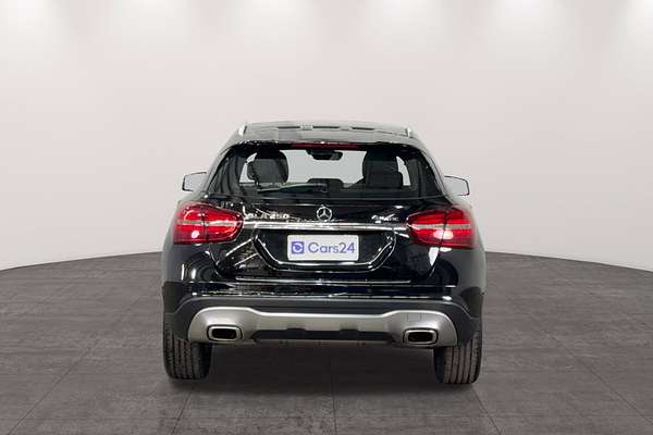 2018 Mercedes-Benz GLA-Class GLA250 X156