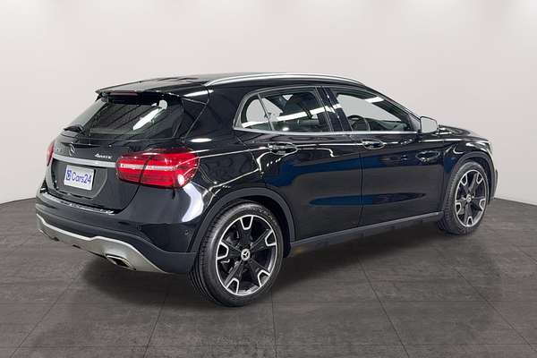 2018 Mercedes-Benz GLA-Class GLA250 X156