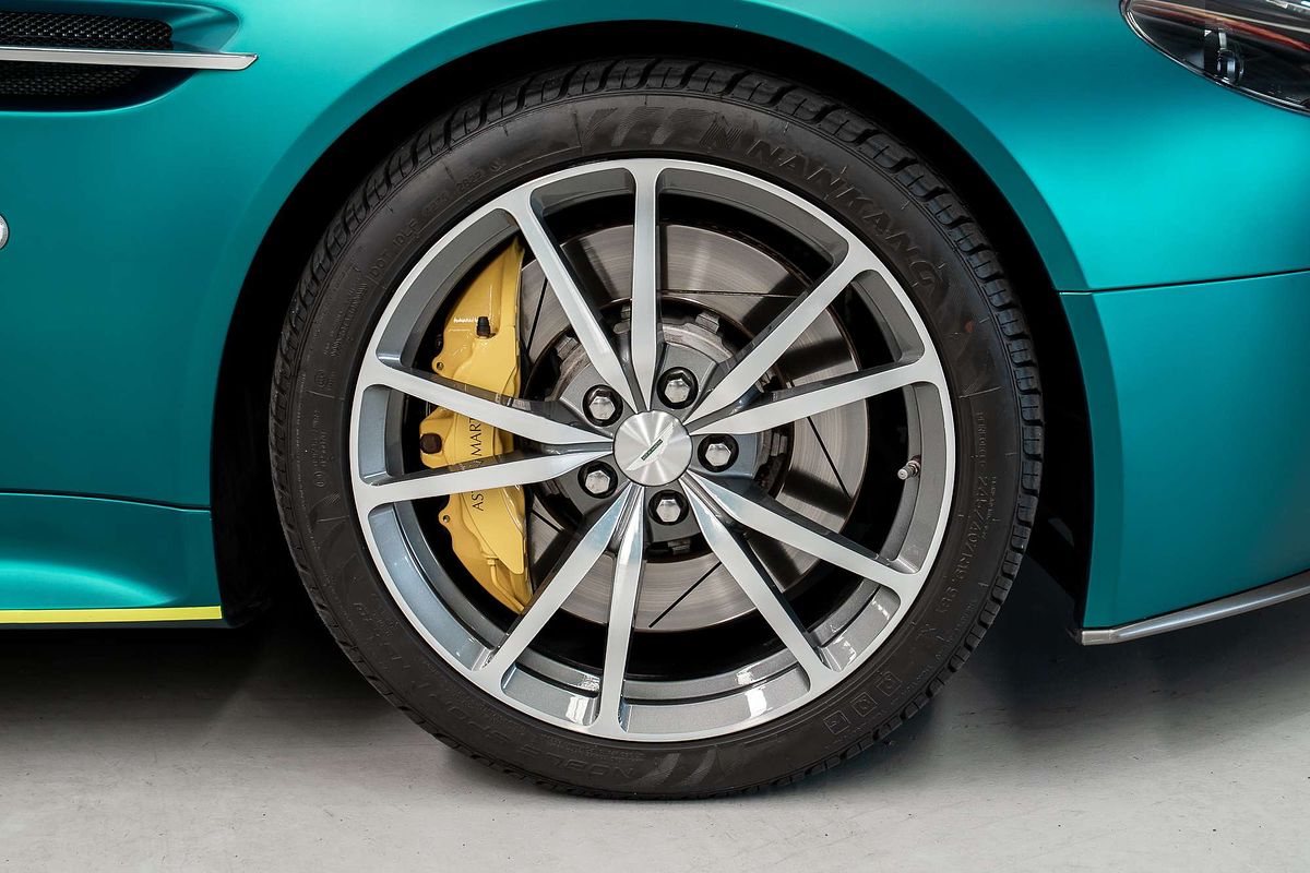 2016 Aston Martin V8 Vantage GT