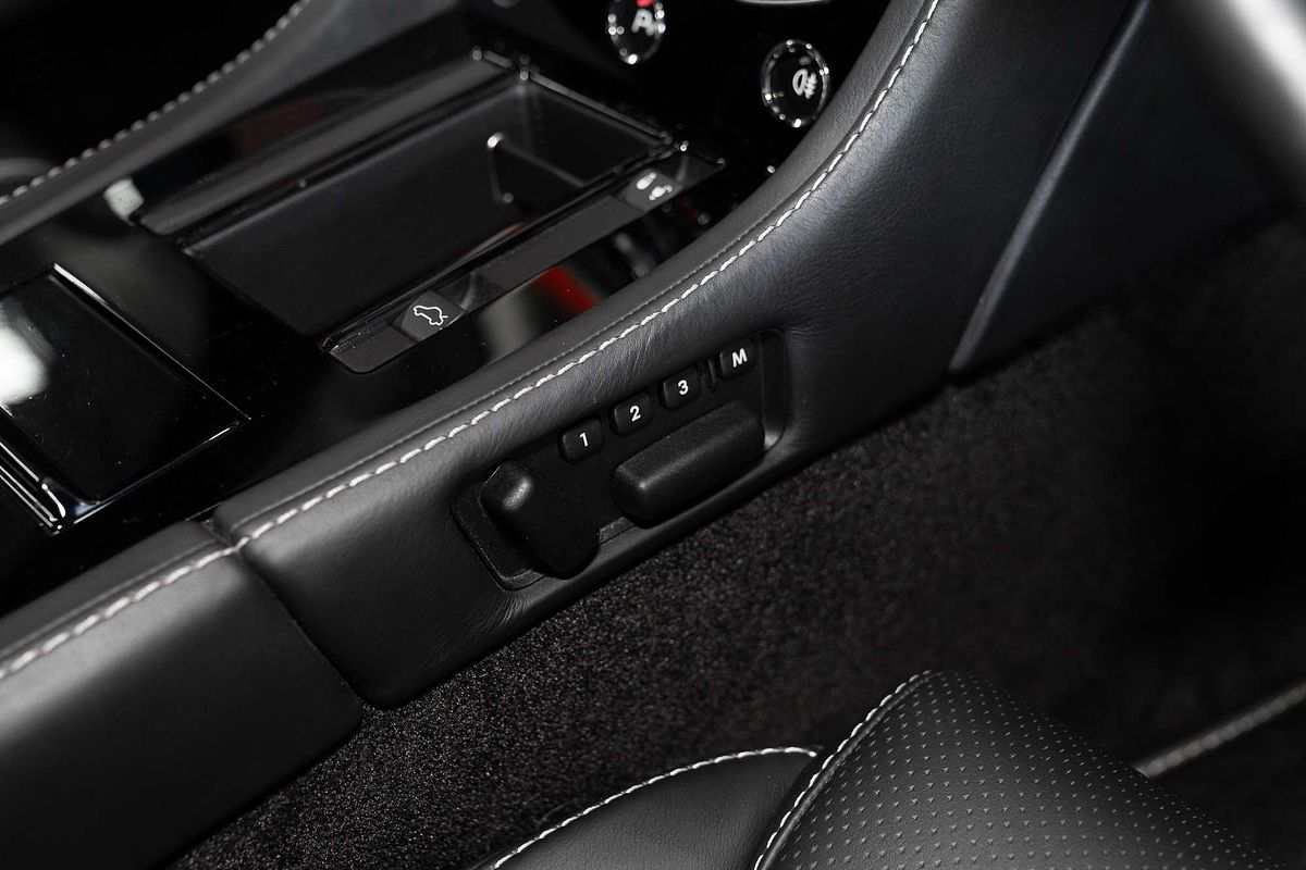2016 Aston Martin V8 Vantage GT