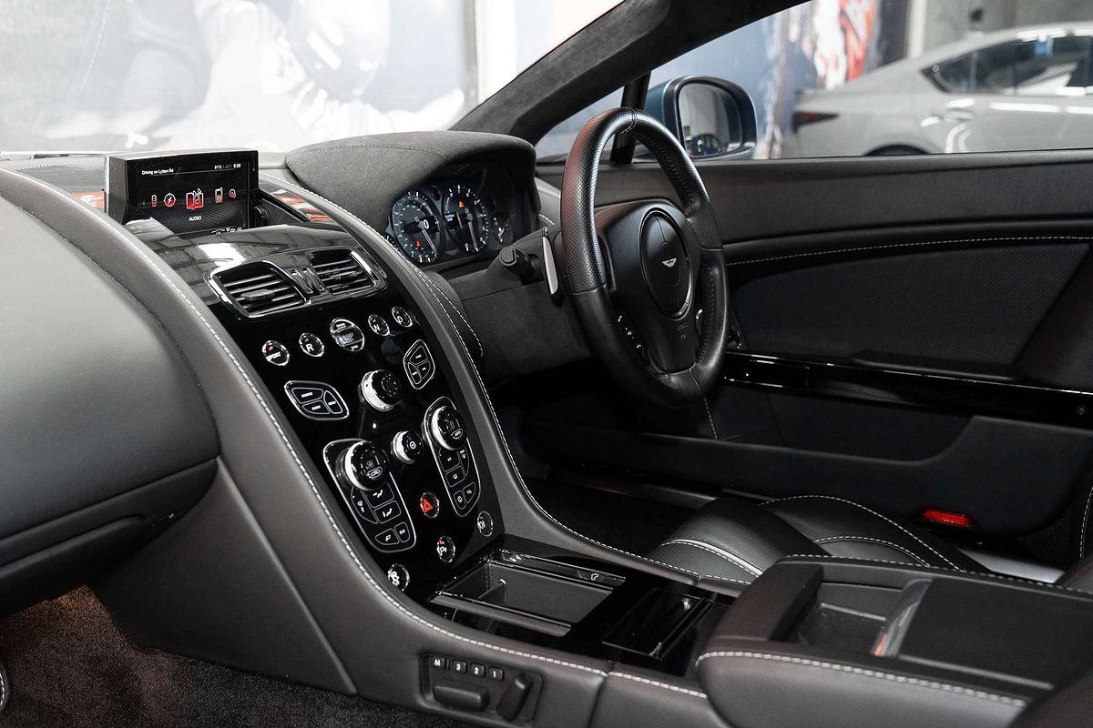 2016 Aston Martin V8 Vantage GT