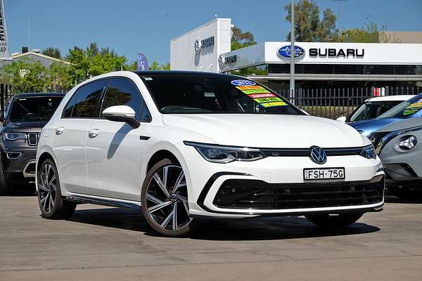 2022 Volkswagen Golf 110TSI R-Line 8