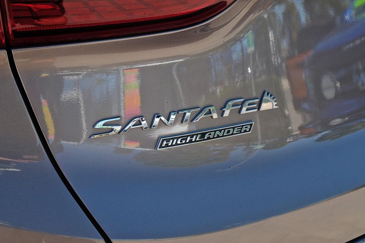 2018 Hyundai Santa Fe Highlander TM