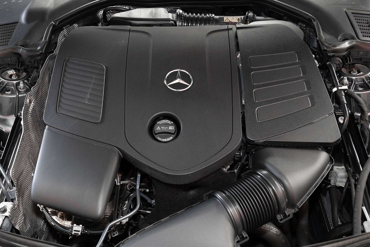2023 Mercedes-Benz C-Class C200 W206