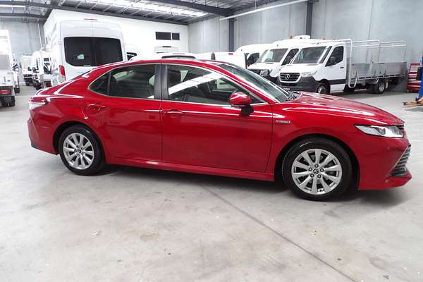 2019 Toyota Camry Ascent AXVH71R