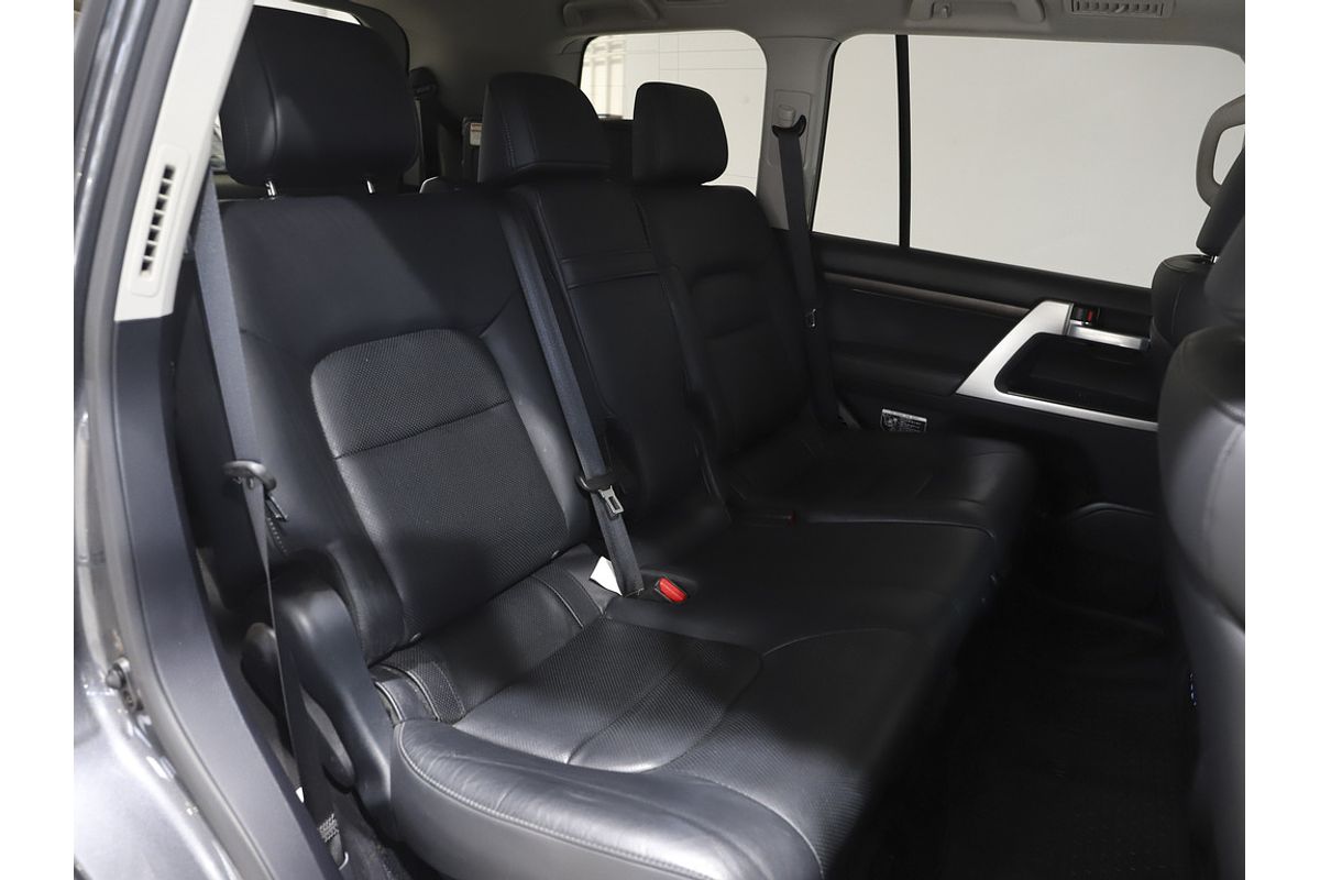 Landcruiser Wagon VX 4.5L T Diesel Automatic