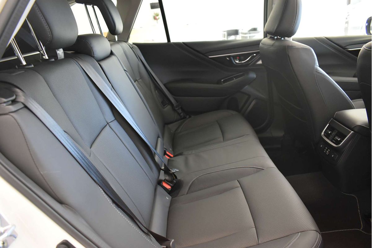 2024 Subaru Outback AWD Touring XT 6GEN