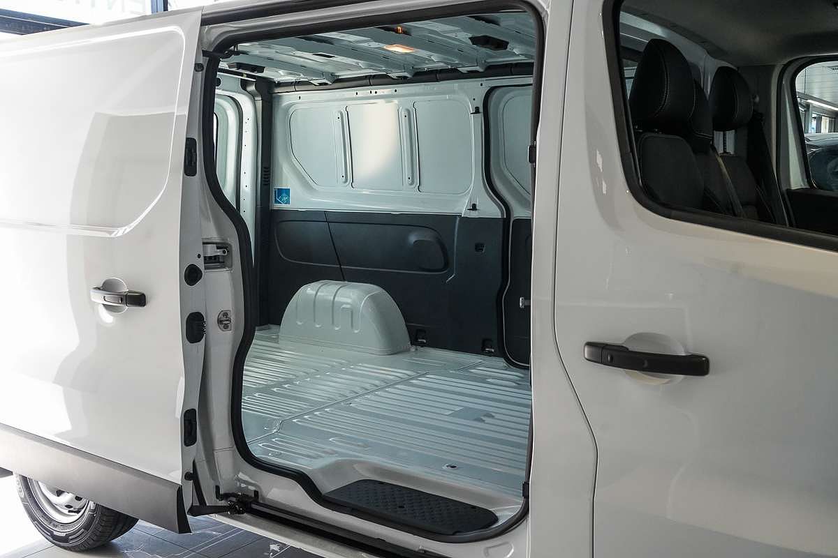 2024 Renault Trafic Premium X82 LWB