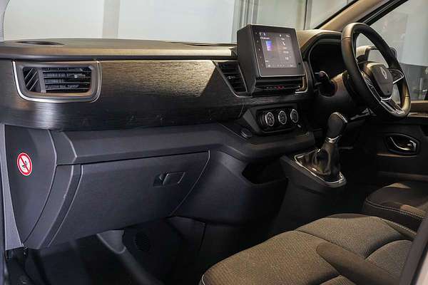 2024 Renault Trafic Premium X82 LWB