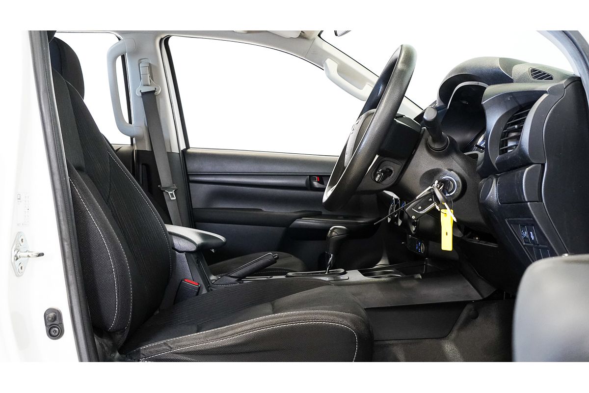 2022 Toyota Hilux SR GUN126R 4X4