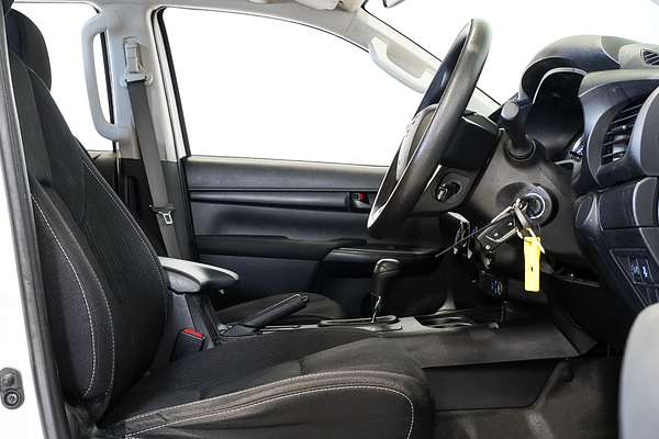2022 Toyota Hilux SR GUN126R 4X4