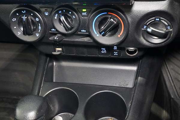 2022 Toyota Hilux SR GUN126R 4X4