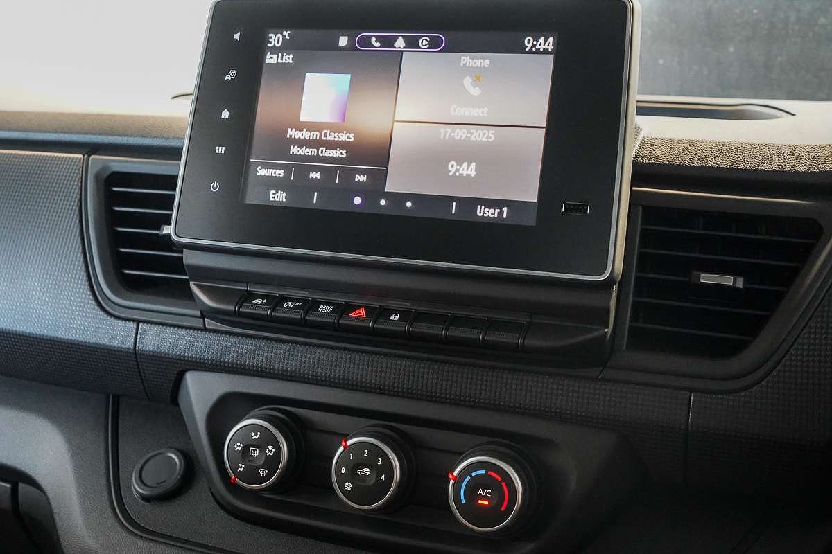 2024 Renault Trafic Pro X82 SWB Low Roof