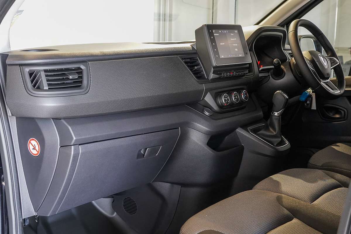 2024 Renault Trafic Pro X82 SWB Low Roof