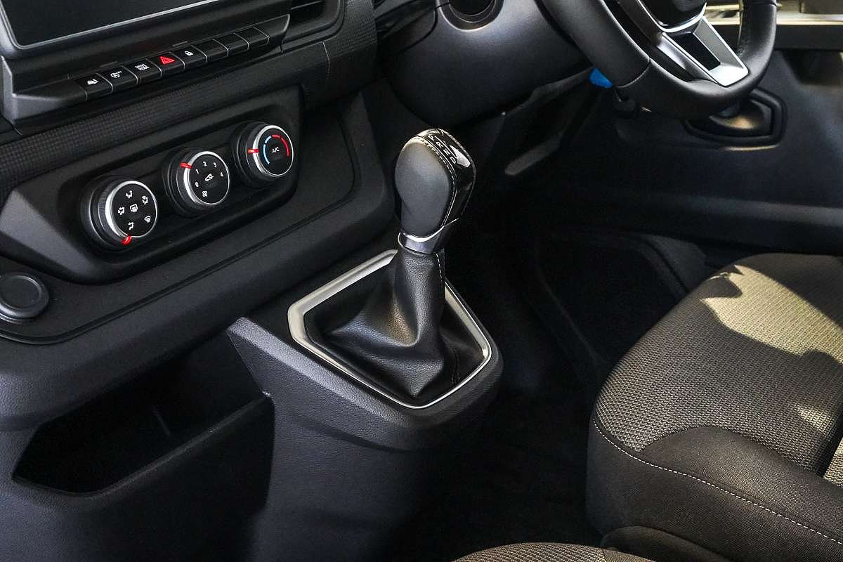 2024 Renault Trafic Pro X82 SWB Low Roof