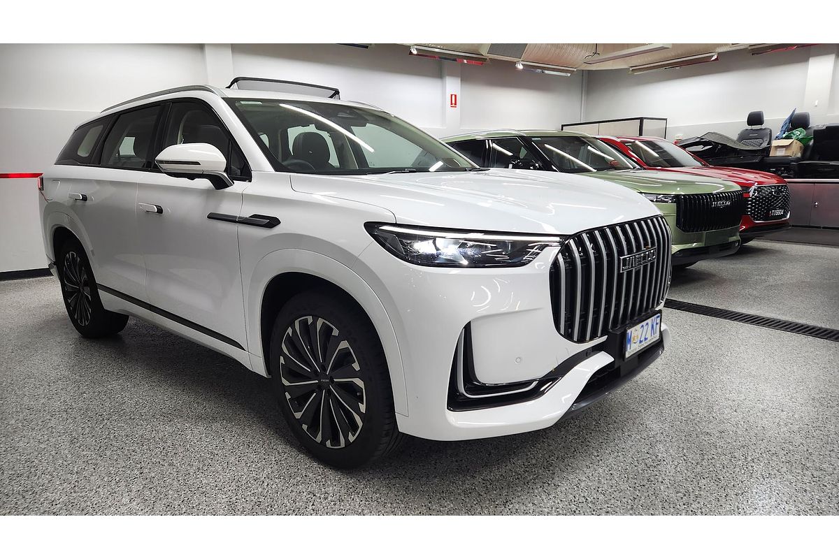 2025 Jaecoo J8 Track